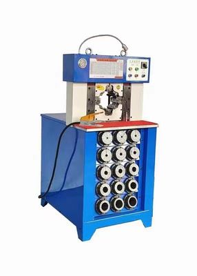 स्वचालित कार एसी पाइप क्रिम्पिंग मशीन हैवी ड्यूटी 1500 टन CBK-120