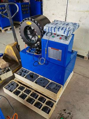 अनुकूलन योग्य वोल्टेज हाइड्रोलिक नली crimping मशीन 600Ton 50/60Hz