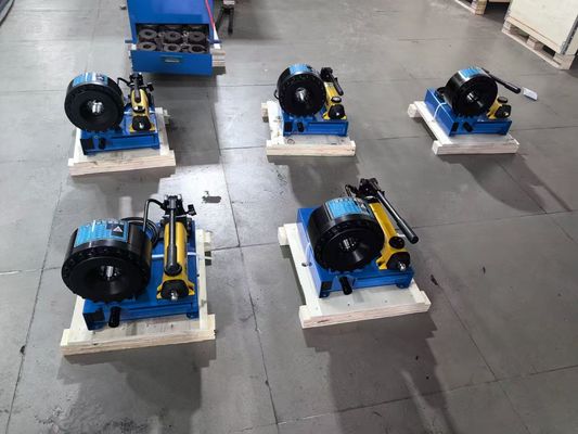बहुमुखी और सटीक 1 इंच 6-25 मिमी मैनुअल हाइड्रोलिक नली crimping मशीन नली crimper 7 स्टील संगतता के साथ मर जाता है