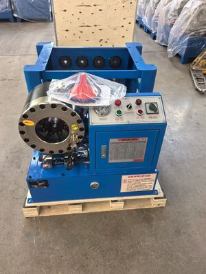 6-51मिमी हाइड्रोलिक होज़ क्रिम्पिंग मशीन फास्ट चेंज मोल्ड टूल और बहुमुखी क्रिम्पिंग के लिए 10 इंटरचेंजेबल डाइज़ के साथ