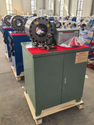 अच्छी कीमत 2 इंच 600 टन दबाव बल रबर नली crimping मशीन उच्च मॉडल हरे रंग 220v/380v वोल्टेज के साथ 6-51 मिमी रेंज और 10 विनिमेय मर जाता है ऑनलाइन