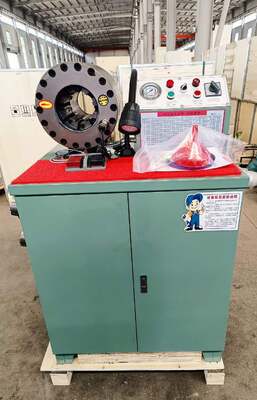 अच्छी कीमत 2 इंच 600T रबर नली क्रिम्पिंग मशीन उच्च मॉडल हरा रंग 220v/240v/380v/415v वोल्टेज 6-51 मिमी क्रिम्पिंग रेंज और 10 विनिमेय डाईज़ के साथ ऑनलाइन